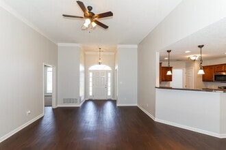 6527 Sandbourne E in Olive Branch, MS - Building Photo - Building Photo