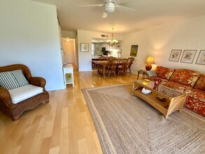 18390 SE Wood Haven Ln in Jupiter, FL - Building Photo - Building Photo