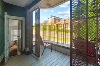 1462 Commonwealth Ave, Unit 2 in Boston, MA - Building Photo - Building Photo