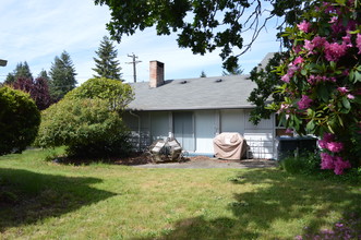 John Dower Estates in Lakewood, WA - Foto de edificio - Other