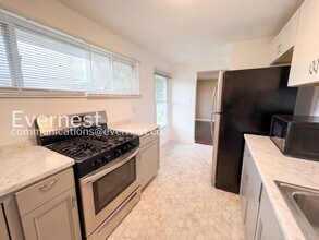 638 Garden City Dr in Monroeville, PA - Building Photo - Building Photo