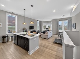 1535 N Maplewood Ave in Chicago, IL - Building Photo