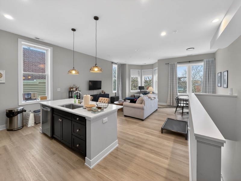 1535 N Maplewood Ave in Chicago, IL - Building Photo