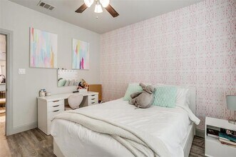 2539 McCart Ave in Fort Worth, TX - Building Photo - Building Photo