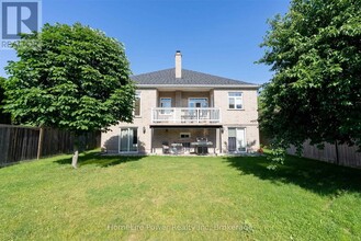 8 Bianca Dr in Niagara-On-The-Lake, ON - Building Photo - Building Photo