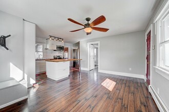 2963 S Fox St in Englewood, CO - Building Photo - Building Photo
