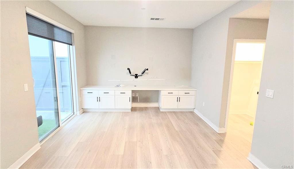 2120 Sagebrush Walk in Gardena, CA - Building Photo