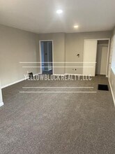 6649 Lydia Ave in Kansas City, MO - Building Photo - Building Photo