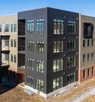Trace Quarter in Columbus, OH - Building Photo