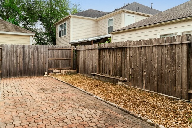 12819 Wisteria Park Dr in Houston, TX - Building Photo - Building Photo