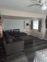 2671 SW 54th Pl in Fort Lauderdale, FL - Building Photo - Building Photo