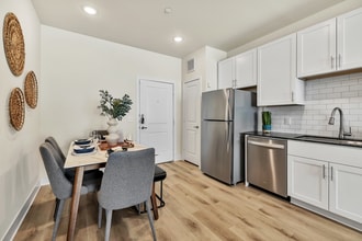 Birchway Quarry Falls in Fort Worth, TX - Building Photo - Building Photo