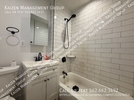 719 Pacific Ave in Long Beach, CA - Building Photo