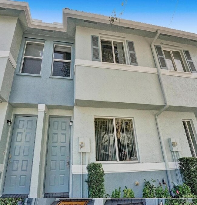 property at 3520 Oleander Terrace