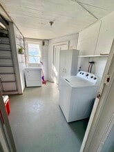 477 3rd Ave NE, Unit 477 3rd Ave NE in Valley City, ND - Building Photo - Building Photo