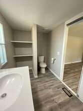 15418 Mesquite Trail in San Antonio, TX - Building Photo - Building Photo