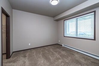 Timber Creek Apartment Homes in Fargo, ND - Foto de edificio - Interior Photo