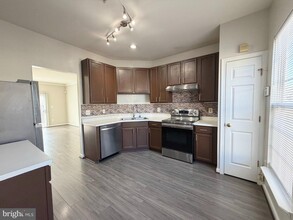 8316 Green Grass Rd in Laurel, MD - Building Photo - Building Photo