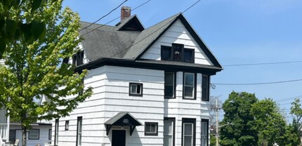 204 Columbus Ave in Syracuse, NY - Building Photo - Building Photo