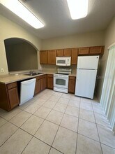 4180 Shadetree Ln in Lakeland, FL - Building Photo - Building Photo