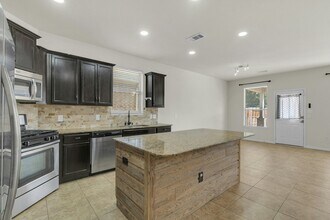 19239 Midnight Glen Dr in Cypress, TX - Building Photo - Building Photo