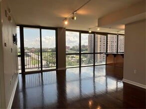 600 Admiral Blvd in Kansas City, MO - Building Photo - Building Photo