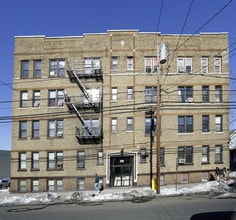 376 Paulison Ave in Passaic, NJ - Building Photo - Building Photo