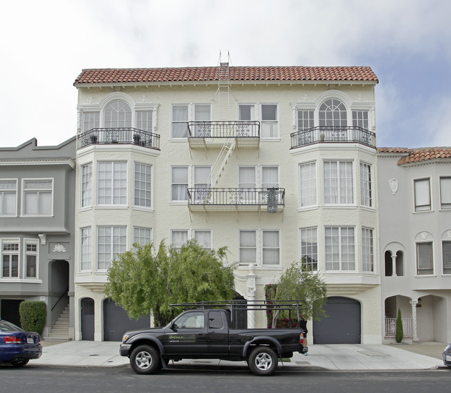 2230 Francisco St in San Francisco, CA - Building Photo - Building Photo