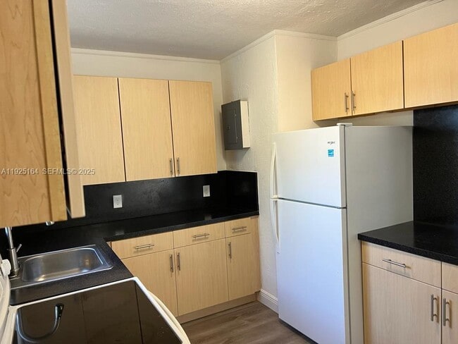 1707 NW 14th Ct in Fort Lauderdale, FL - Building Photo - Building Photo