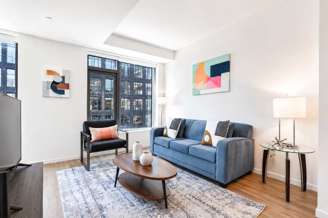 131-149 Seaport Boulevard-SI FL12-ID1583755P