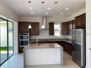 8112 Mabury Ln in Orlando, FL - Building Photo - Building Photo