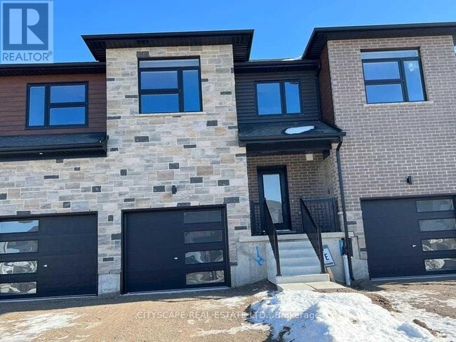 property at 9 Faith St