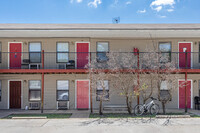 1706 Powell St in Springdale, AR - Foto de edificio - Building Photo