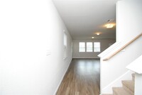 10339 Admirable Path photo'