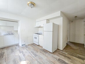 3000 California Ave in Pittsburgh, PA - Building Photo - Building Photo