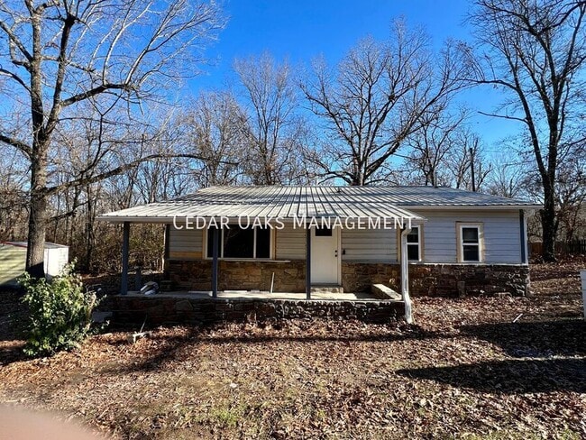 property at 4098 N Salem Rd