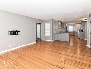 2407 Baur Dr in Indianapolis, IN - Building Photo - Building Photo