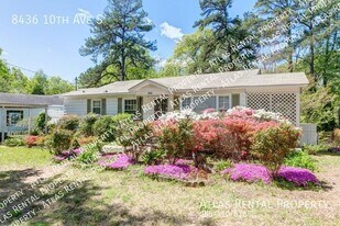 8436 10th Ave S in Birmingham, AL - Building Photo