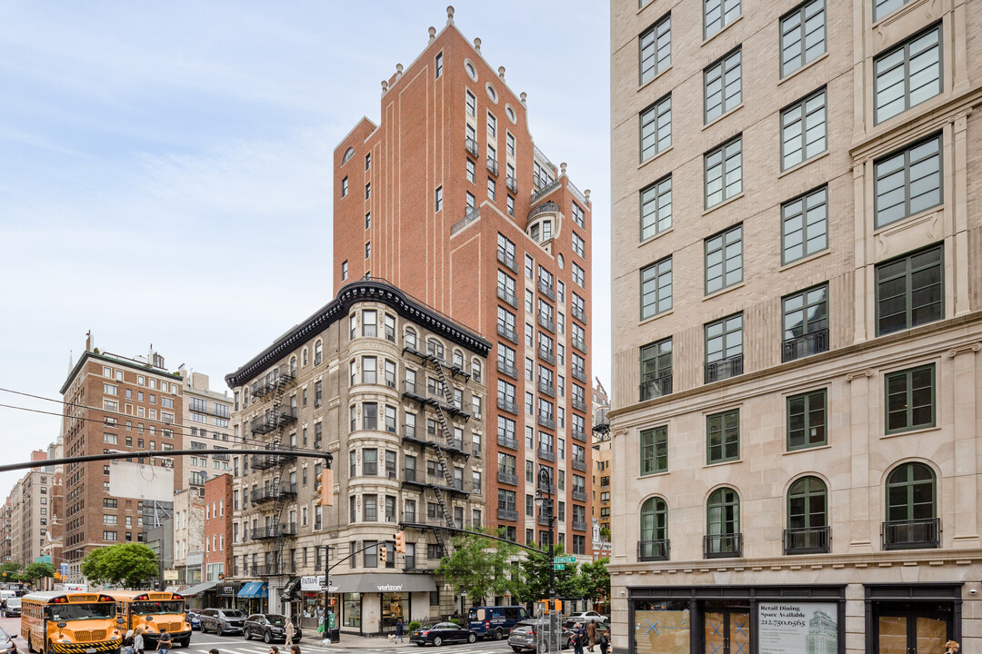 151 E 78th St in New York, NY - Building Photo