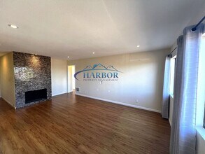 1166 W 22nd St in Los Angeles, CA - Building Photo - Building Photo