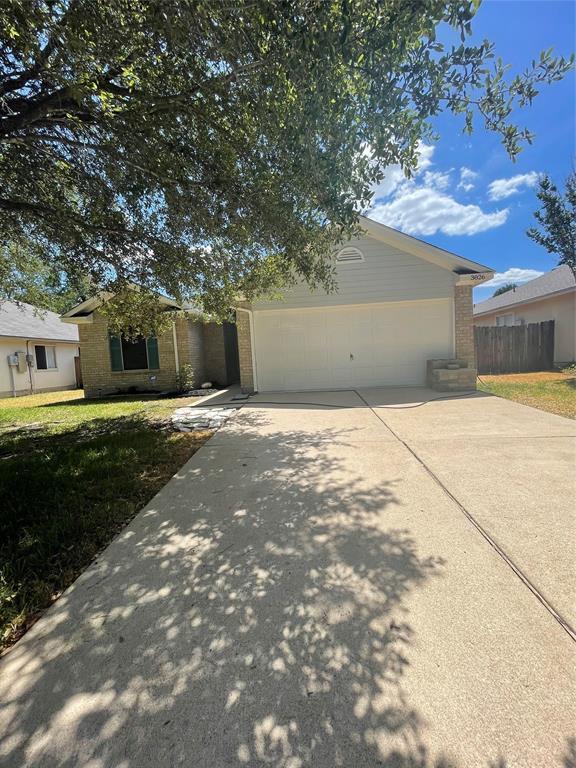 property at 3826 Westfield Dr