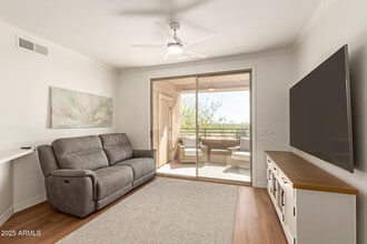 20100 N 78th Pl in Scottsdale, AZ - Building Photo - Building Photo