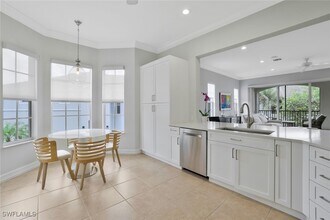 5030 Blauvelt Way in Naples, FL - Building Photo - Building Photo