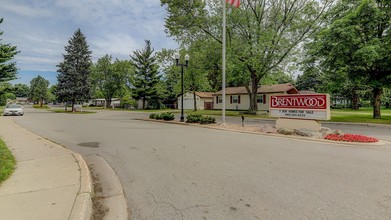 Brentwood Mobile Village in Kentwood, MI - Building Photo - Primary Photo