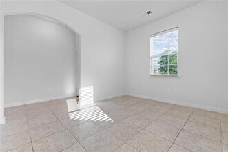 1815 Hot Springs Way in Princeton, TX - Foto de edificio - Building Photo