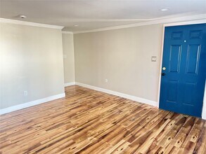 610 Laurelton Blvd in Long Beach, NY - Building Photo - Building Photo