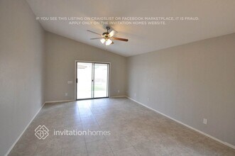 3034 E Captain Dreyfus Ave in Phoenix, AZ - Building Photo - Building Photo