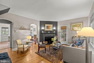 741 E Lake Ave in Baltimore, MD - Building Photo - Building Photo