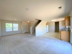 3825 Twilight Ave in Merced, CA - Building Photo - Building Photo