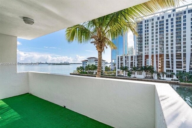 500 NE 29th St, Unit 604 in Miami, FL - Building Photo - Building Photo